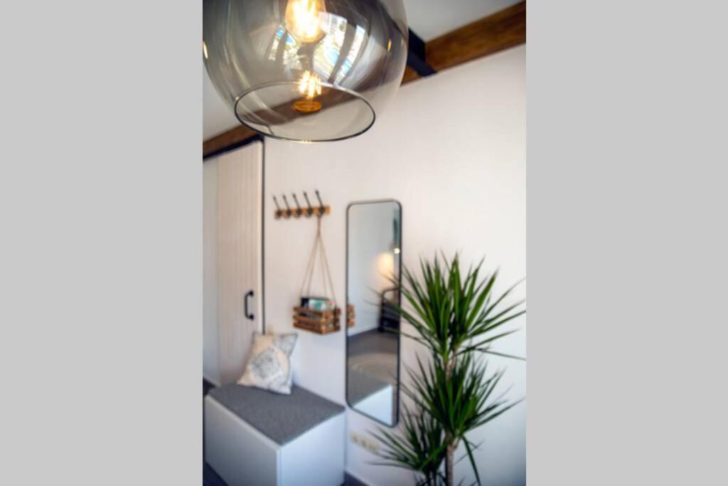 Sitio de Calahonda Beachfront Apartment Near Marbella מראה חיצוני תמונה