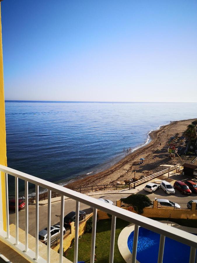 Sitio de Calahonda Beachfront Apartment Near Marbella מראה חיצוני תמונה
