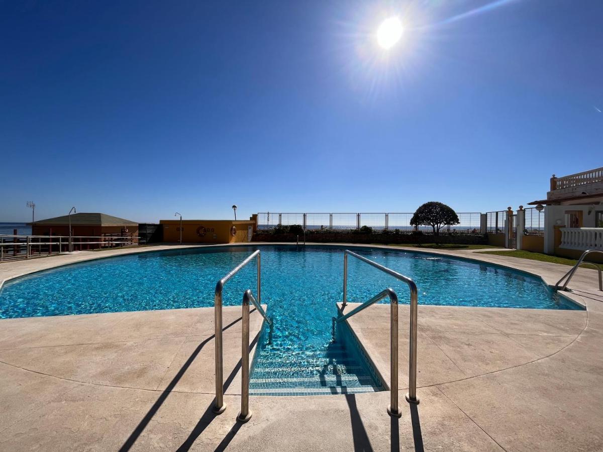 Sitio de Calahonda Beachfront Apartment Near Marbella מראה חיצוני תמונה